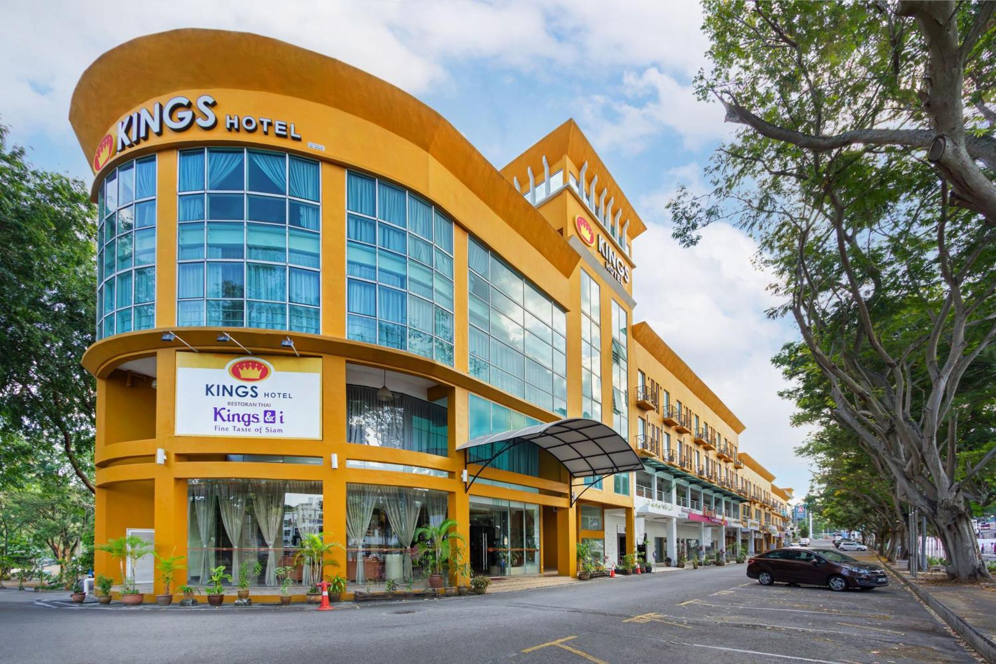 Kings Hotel Melaka Extérieur photo
