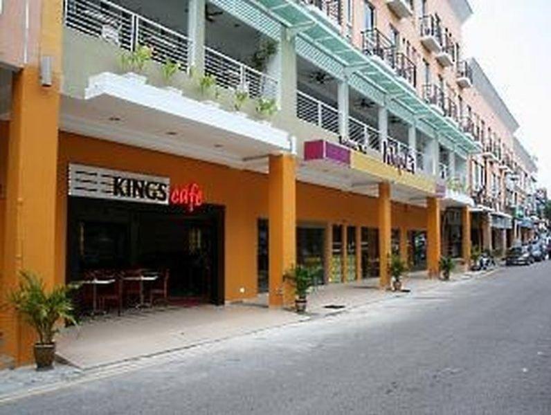 Kings Hotel Melaka Extérieur photo